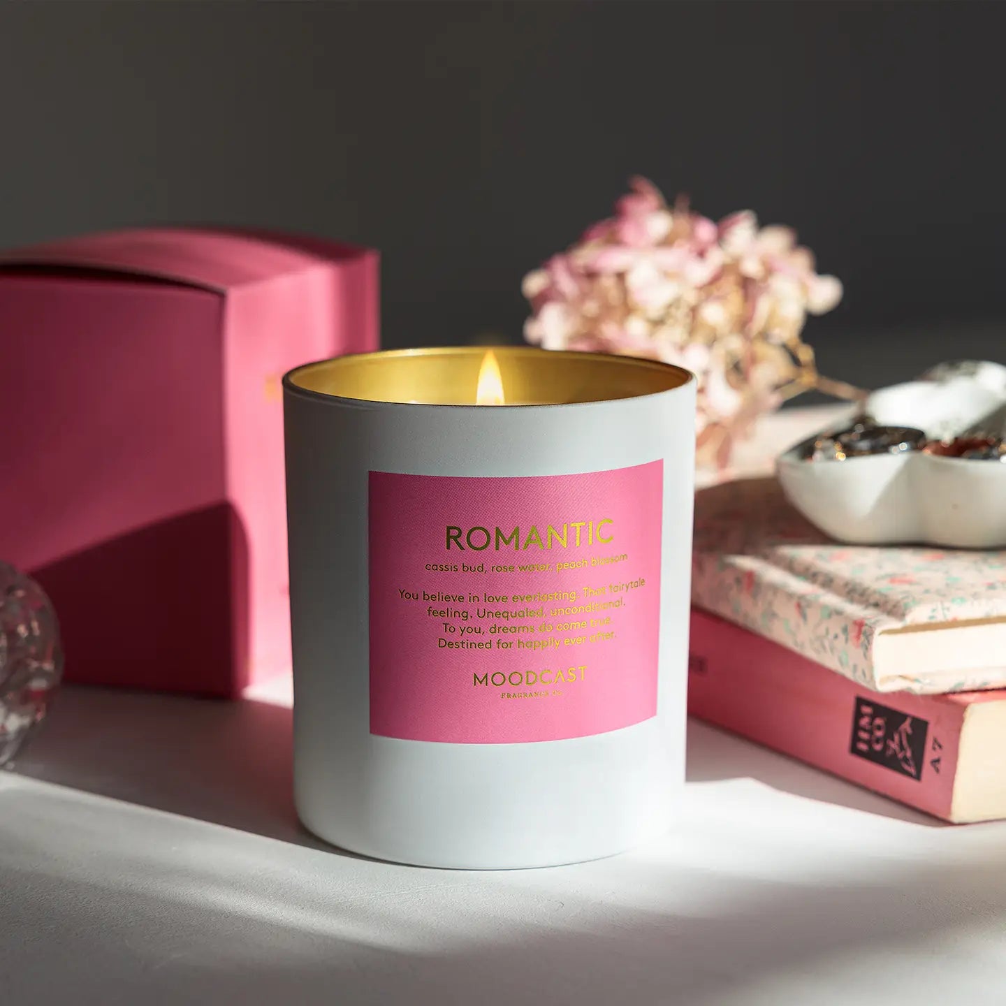 Romantic - Coconut Wax Candle - Persona - 8 oz Glass Jar