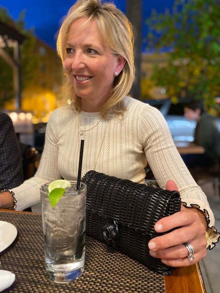 Clutch | Solid Black
