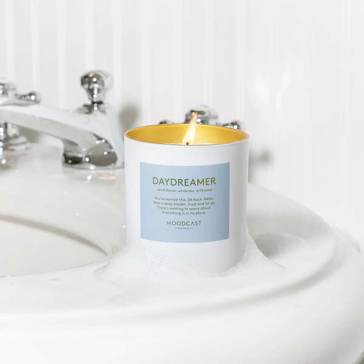 Daydreamer - Coconut Wax Candle - Persona -  8 oz Glass Jar