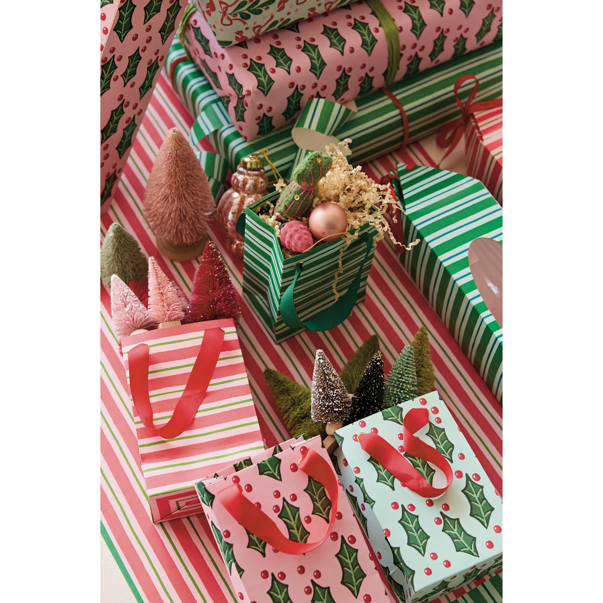 Paper Gift Bag with Grosgrain Ribbon Handles, 4 Styles ©Handmade recycled