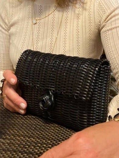 Clutch | Solid Black