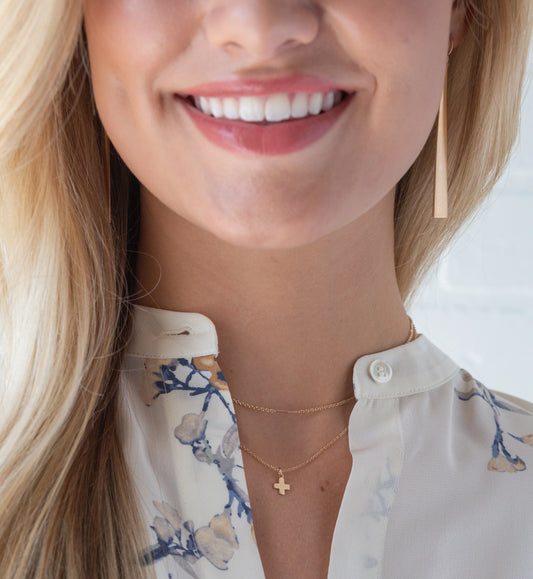 16" necklace gold - signature cross small gold